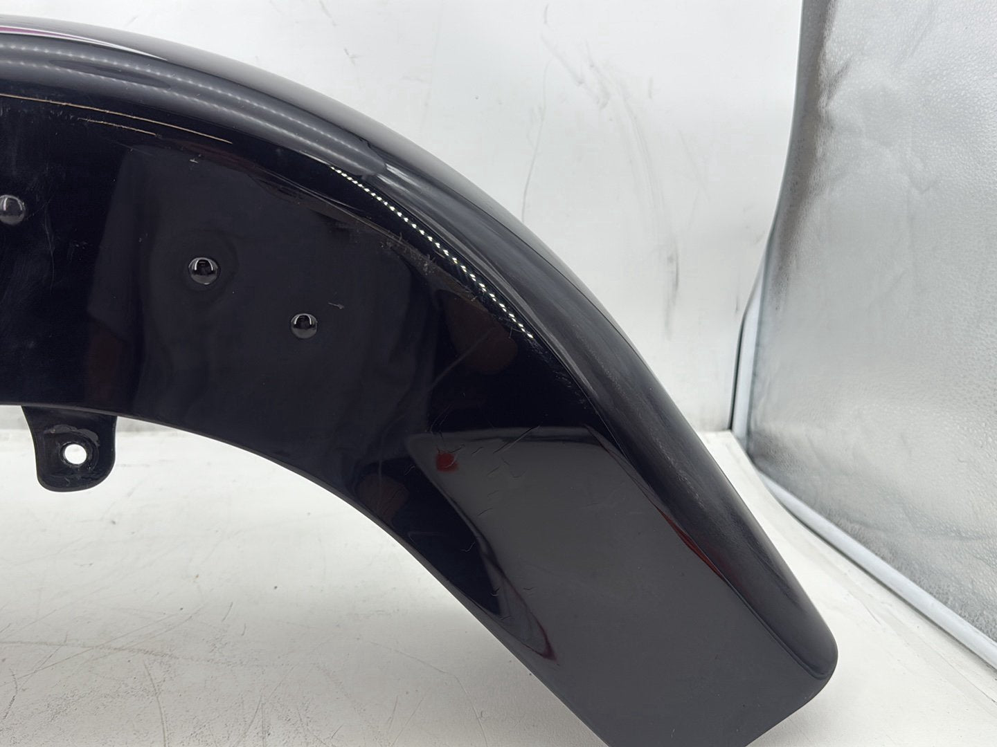 2006 Harley Softail FLSTCI Heritage Classic OEM Front Wheel Fender Shell Panel