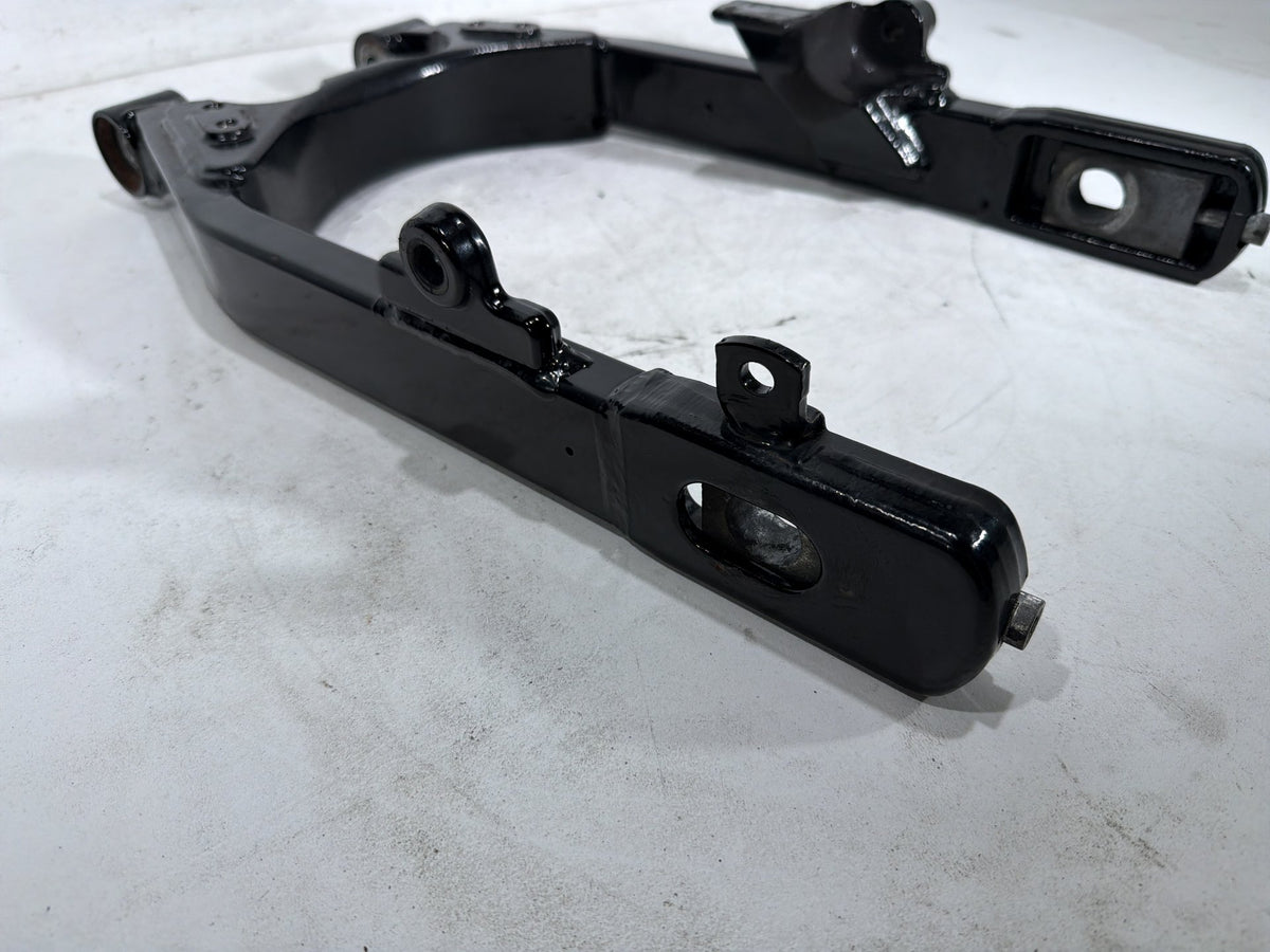 2012 Harley Dyna Fat Bob FXDF 103 OEM Rear Fork Swingarm Swing Arm