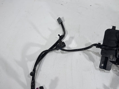 2018 Harley Electra Glide Touring Ultra FLHTCU OEM Front Sub Wiring Harness Loom Interconnect