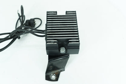 1984 - 1998 Harley-Davidson Touring Electra Glide Classic Voltage Regulator Rectifier  74516-86