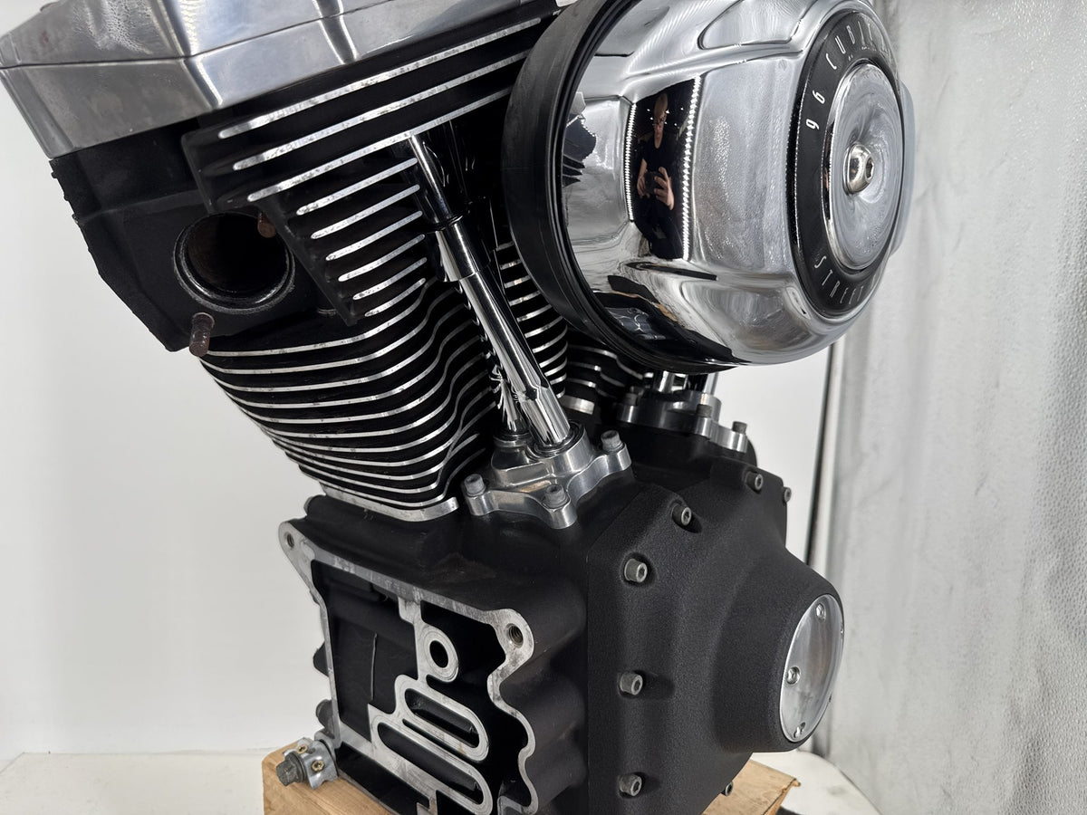 2007 Harley Dyna Street Bob FXDBI OEM EFI Twin Cam 96 Engine Motor 20K