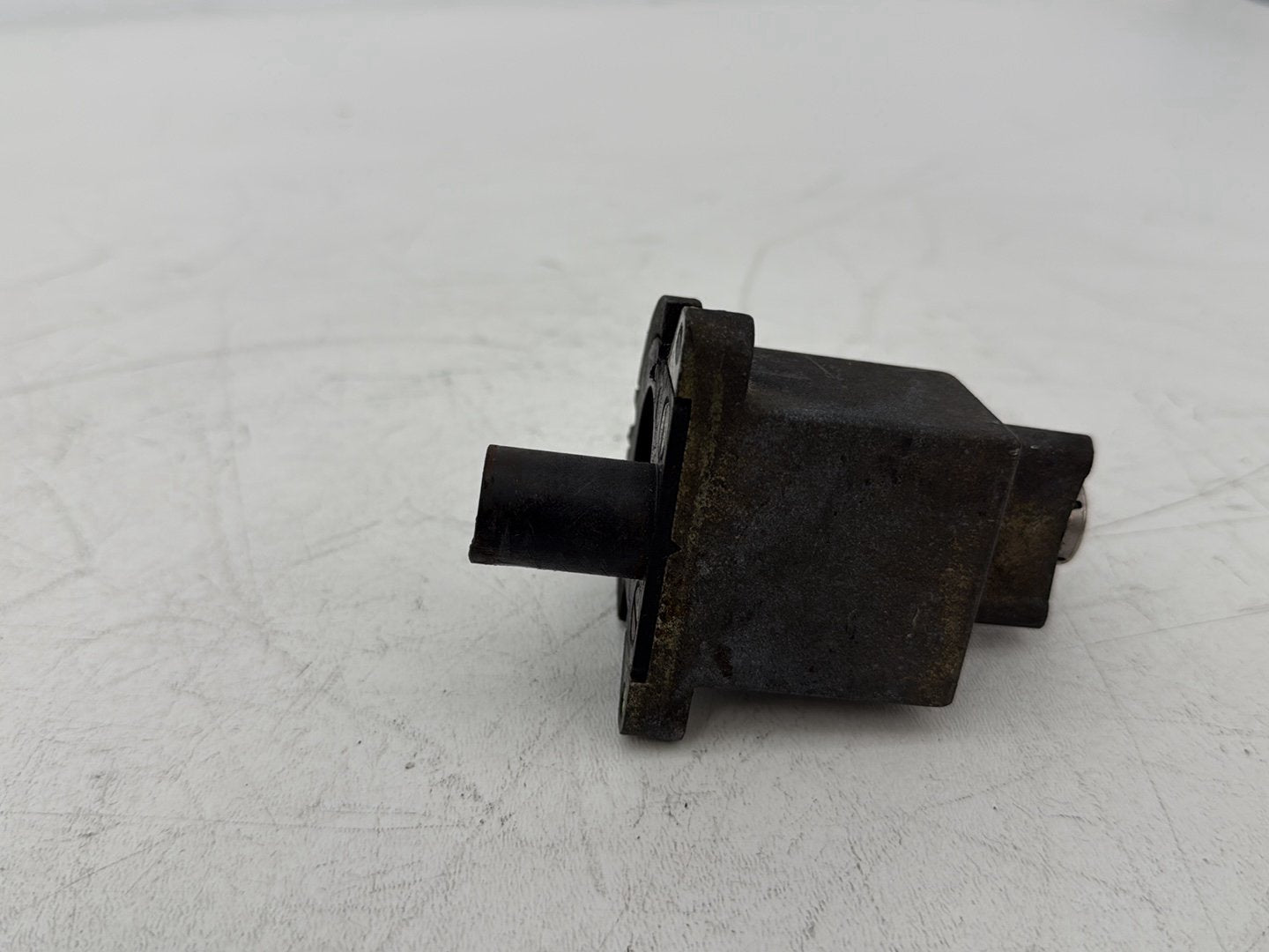 2006 Harley Touring Road King OEM Ignition Switch Cylinder Barrel Lockset NOKey