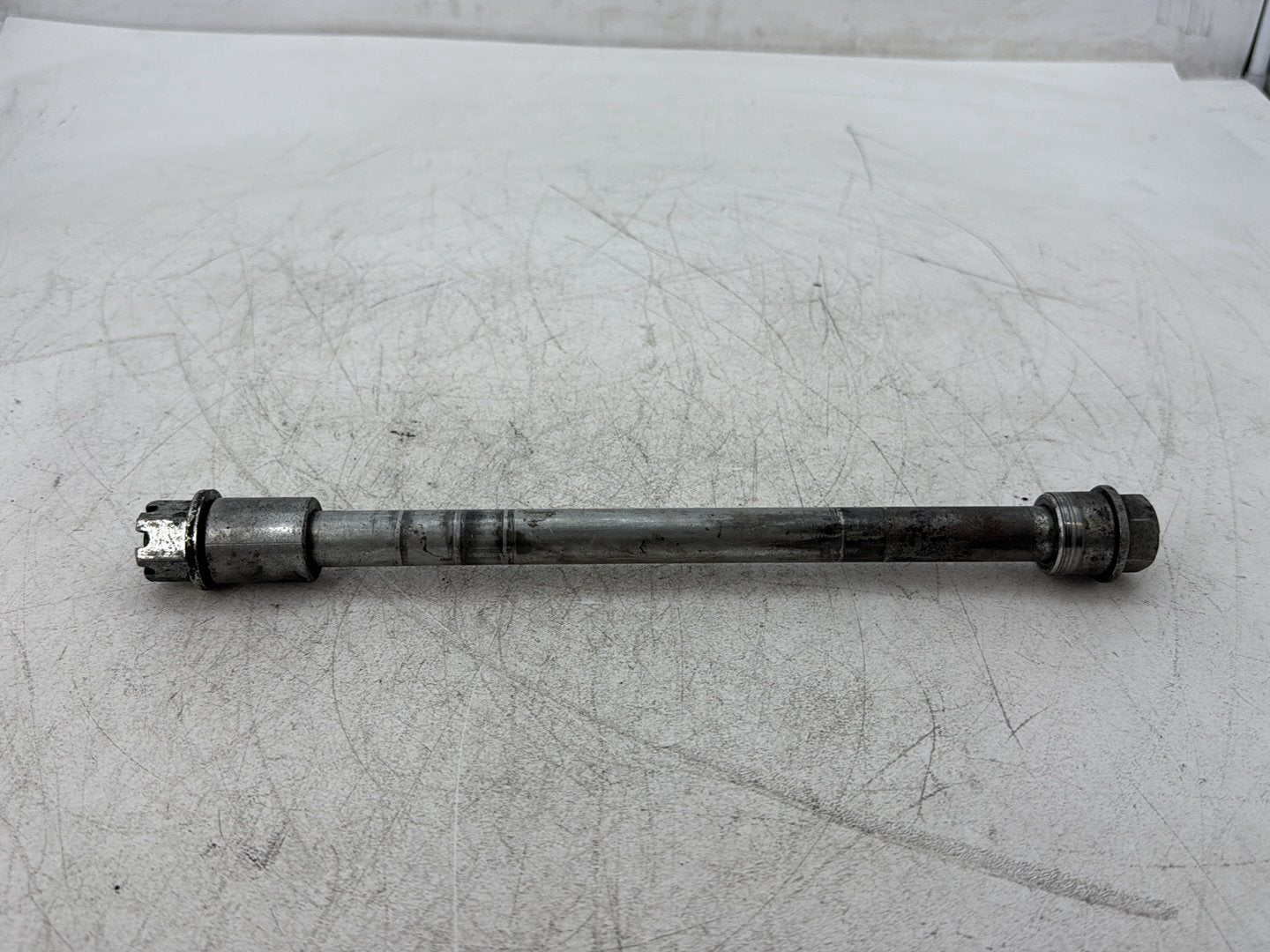 1995 Harley Road King Touring FLHR OEM Rear Wheel Axle Bolt Shaft