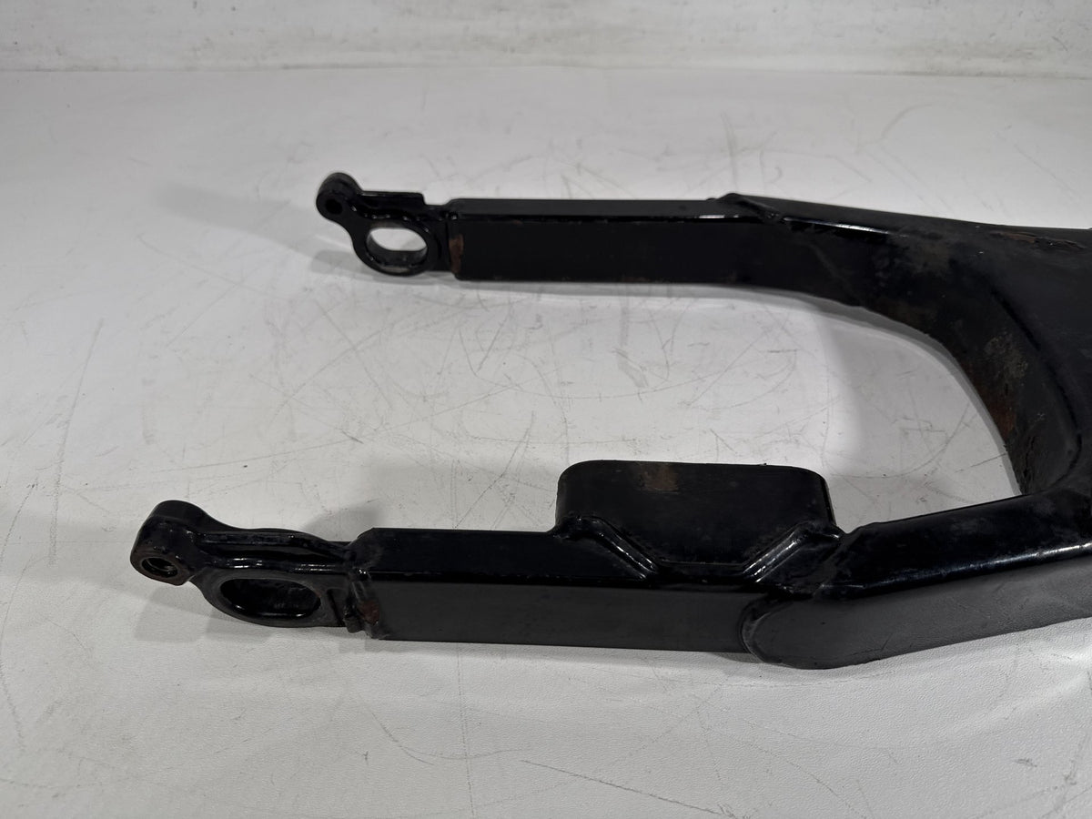 2006 Harley Road King Touring Custom OEM Rear Fork Swingarm Swing Arm