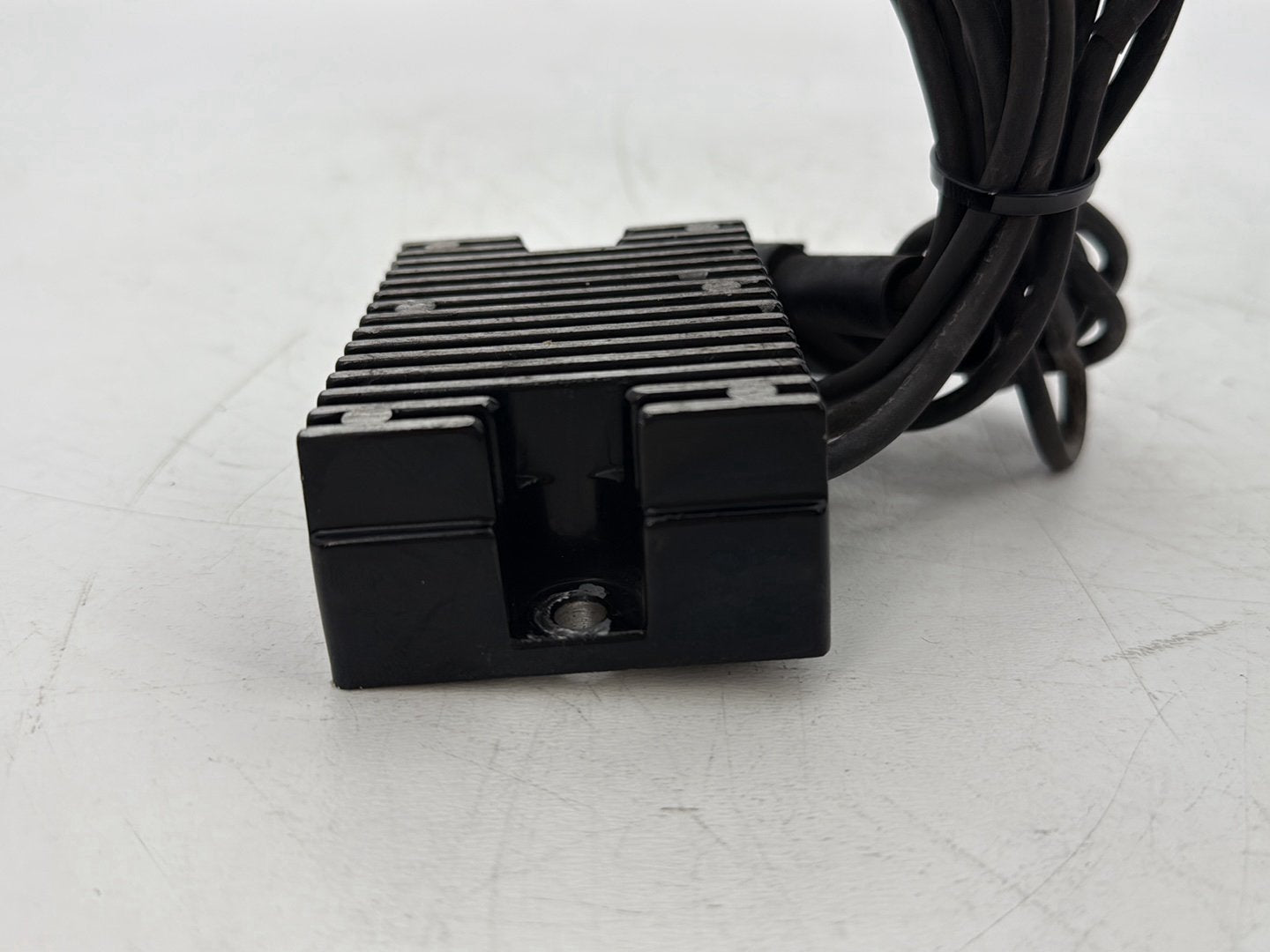 2002 Harley Dyna FXD Super Glide OEM Voltage Regulator Rectifier