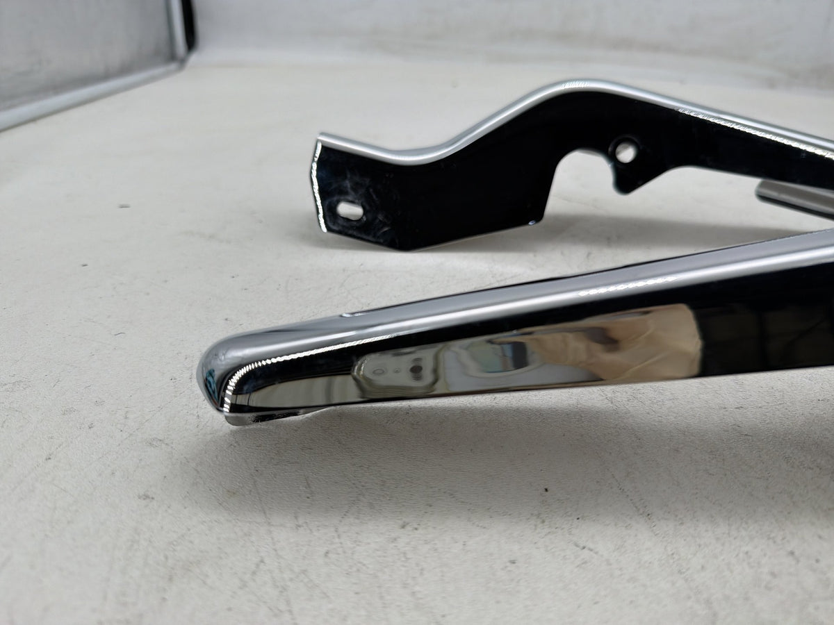 2004 Harley Road King Touring Classic OEM Rear Left Right Fender Struts Bracket