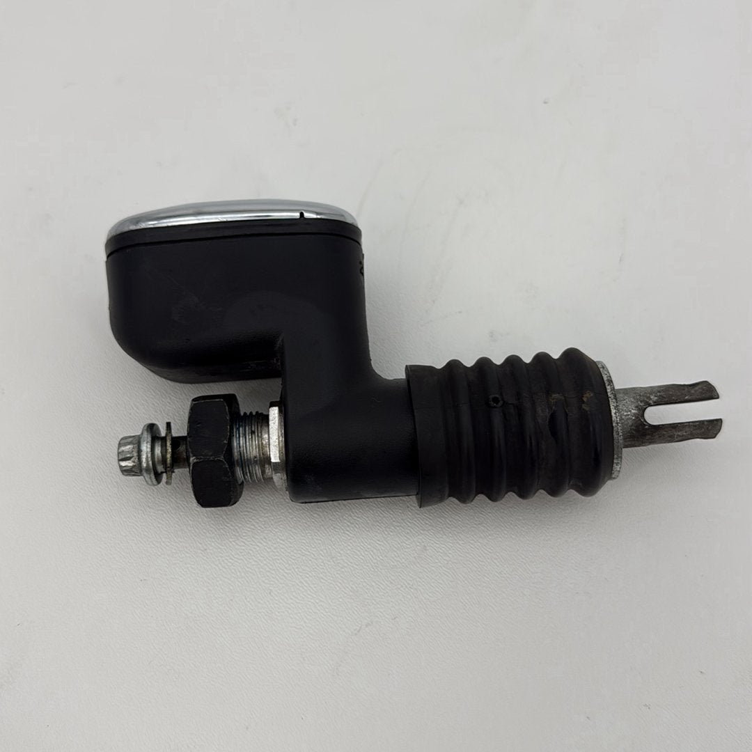 2007 - 2012 Harley-Davidson Touring Street Glide Rear Brake Master Cylinder Reservoir  	41767-05A
