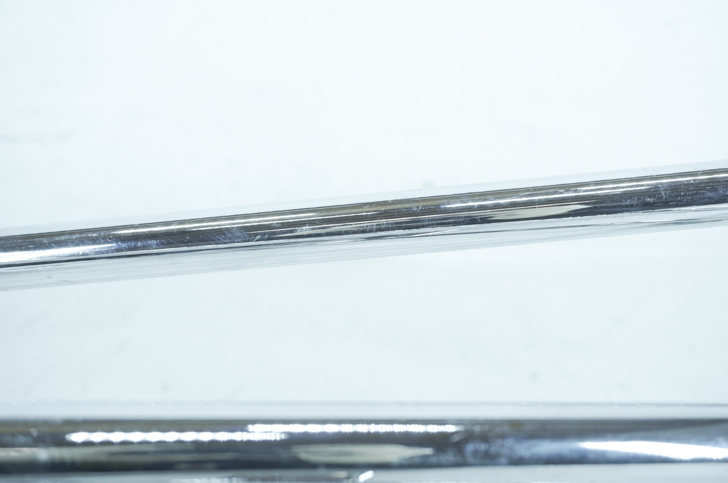 2007 - 2011 Harley-Davidson Touring Street Glide Rear Left Right Saddlebag Guard Rails Bar 49206-09A