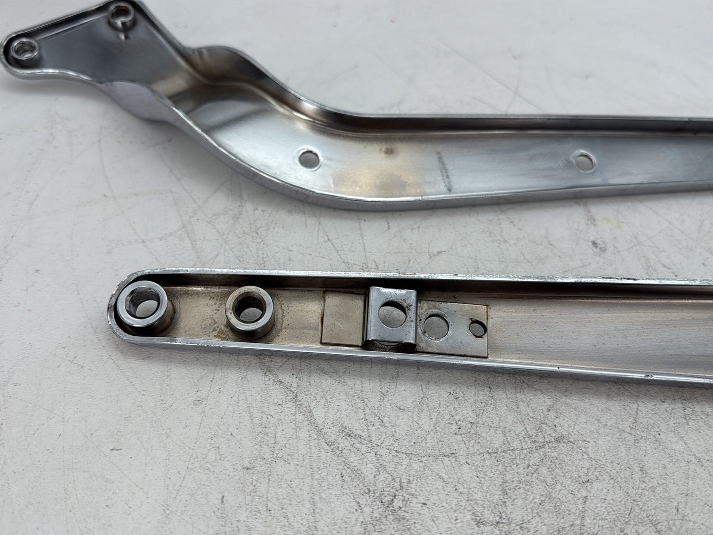 1998 Harley Softail Custom FXSTC OEM Rear Left & Right Fender Support Bracket
