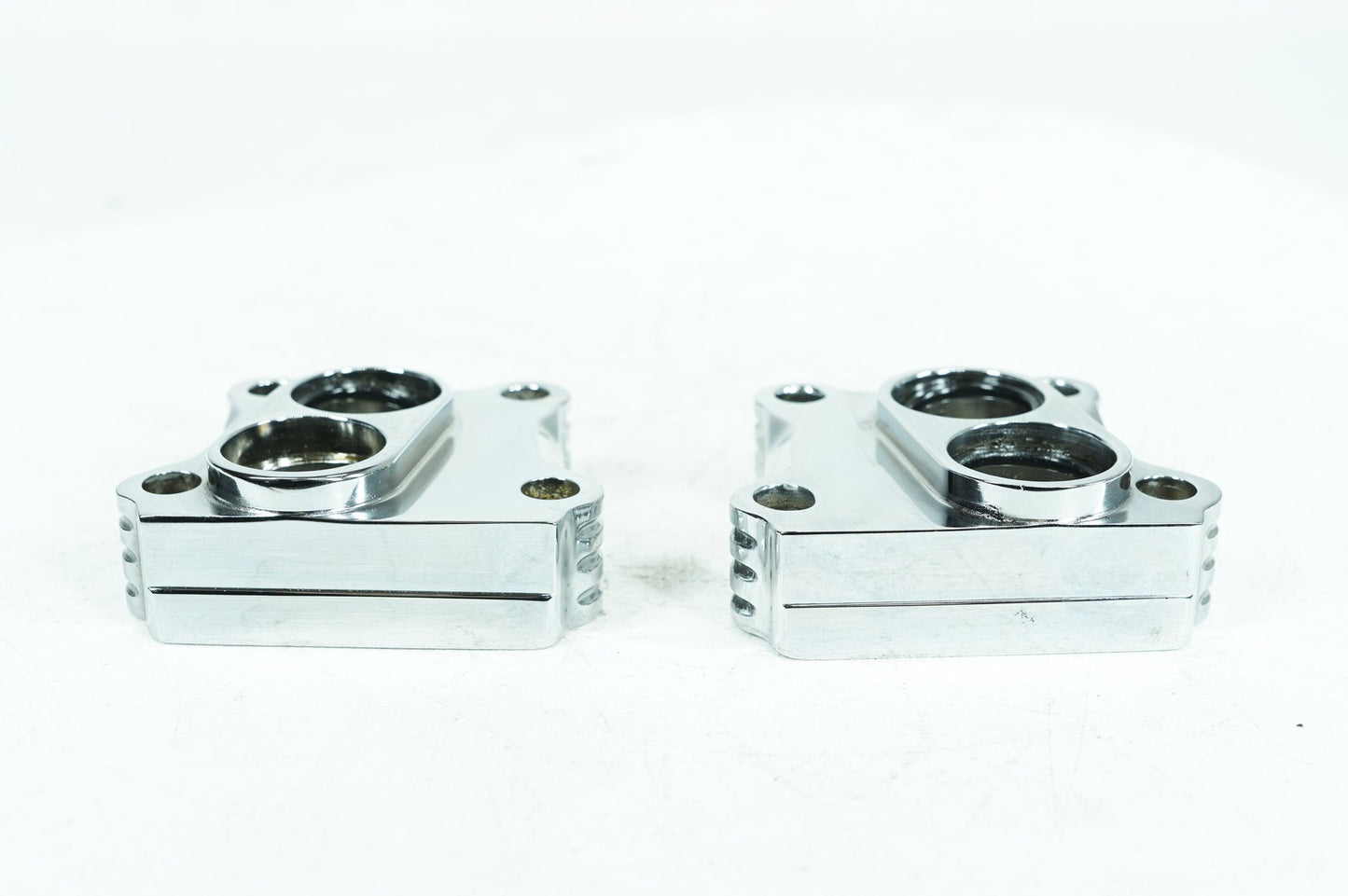 1999 - 2006 Harley-Davidson Softail Heritage Tappet Engine Lifter Chrome Covers  	17964-99