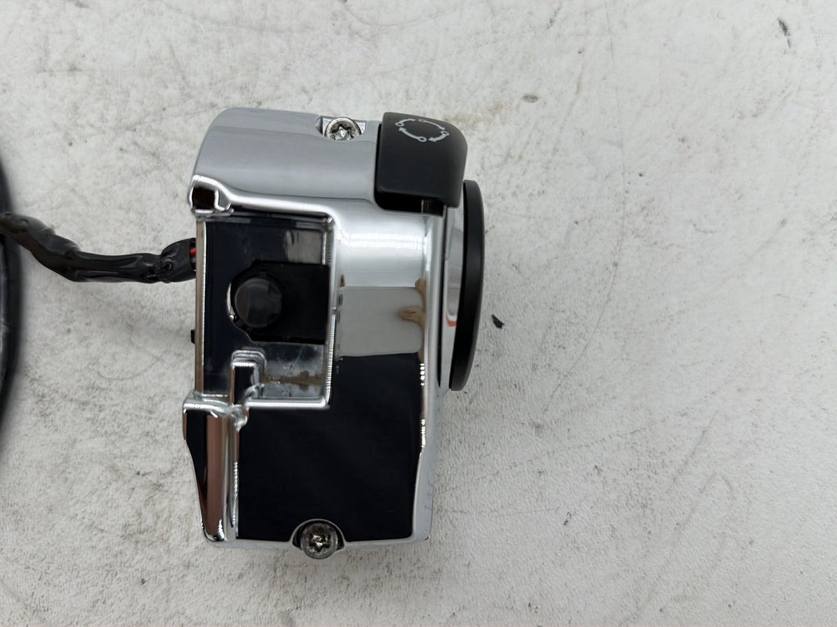 2014 Harley Street Glide Touring FLHXS OEM Left Turn Signal Headlight Switches Controls