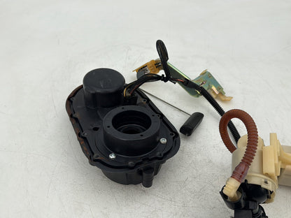 1999 - 2006 Harley-Davidson Dyna Super Glide Gas Gasoline Fuel Petrol Pump Sending 75243-04B