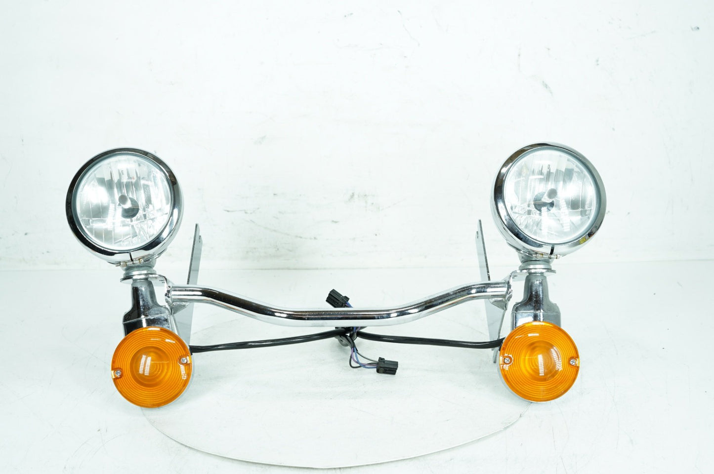 2007 - 2012 Harley-Davidson Touring Electra Glide Classic Front Turn Signal Indicators Aux Light Bar 68712-94A