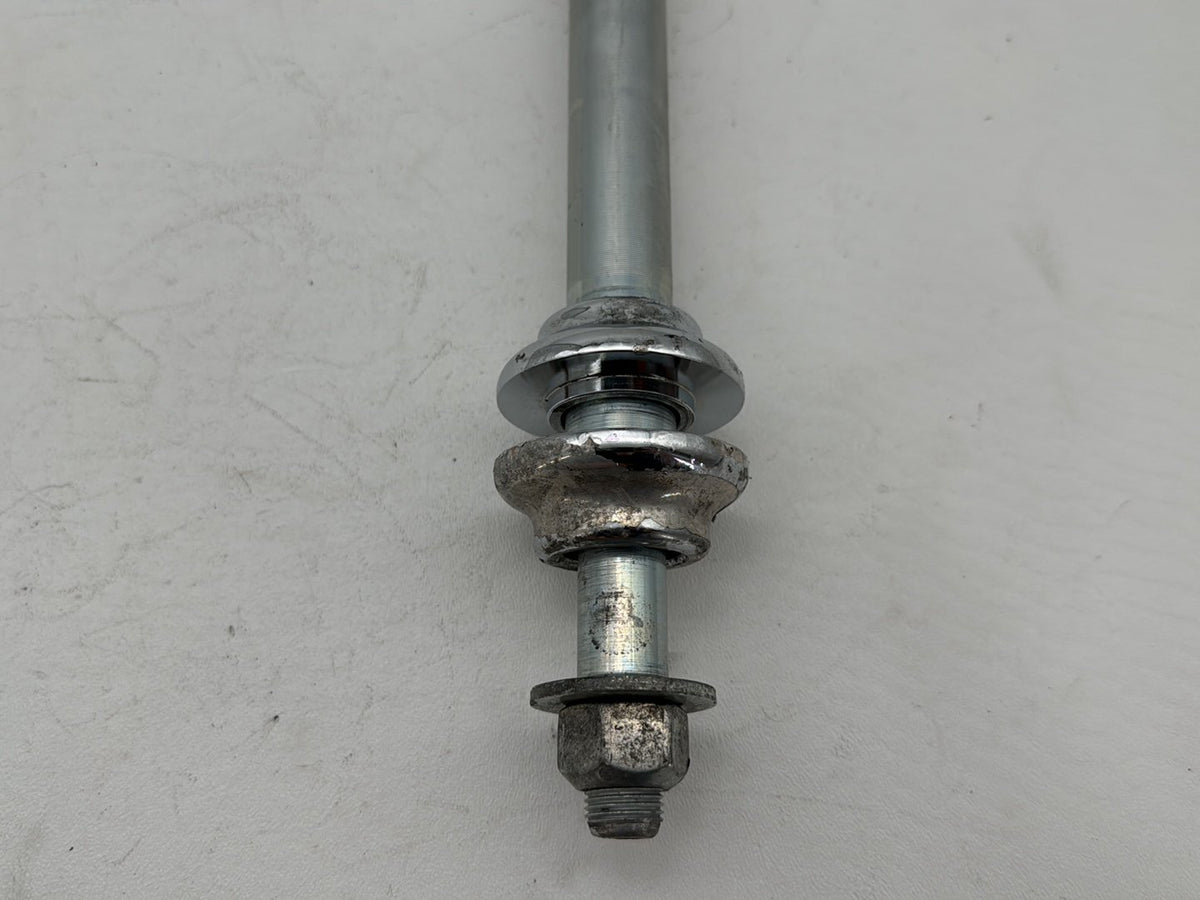 2005 Harley Electra Glide Touring CVO Eagle OEM Front Wheel Axle Bolt Shaft