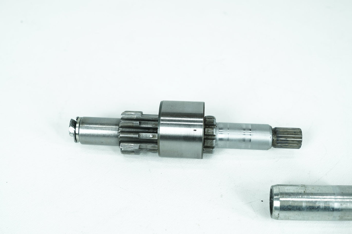 1999 - 2006 Harley-Davidson Dyna Wide Glide Compensator Drive Gear Shaft Extension 33127-94