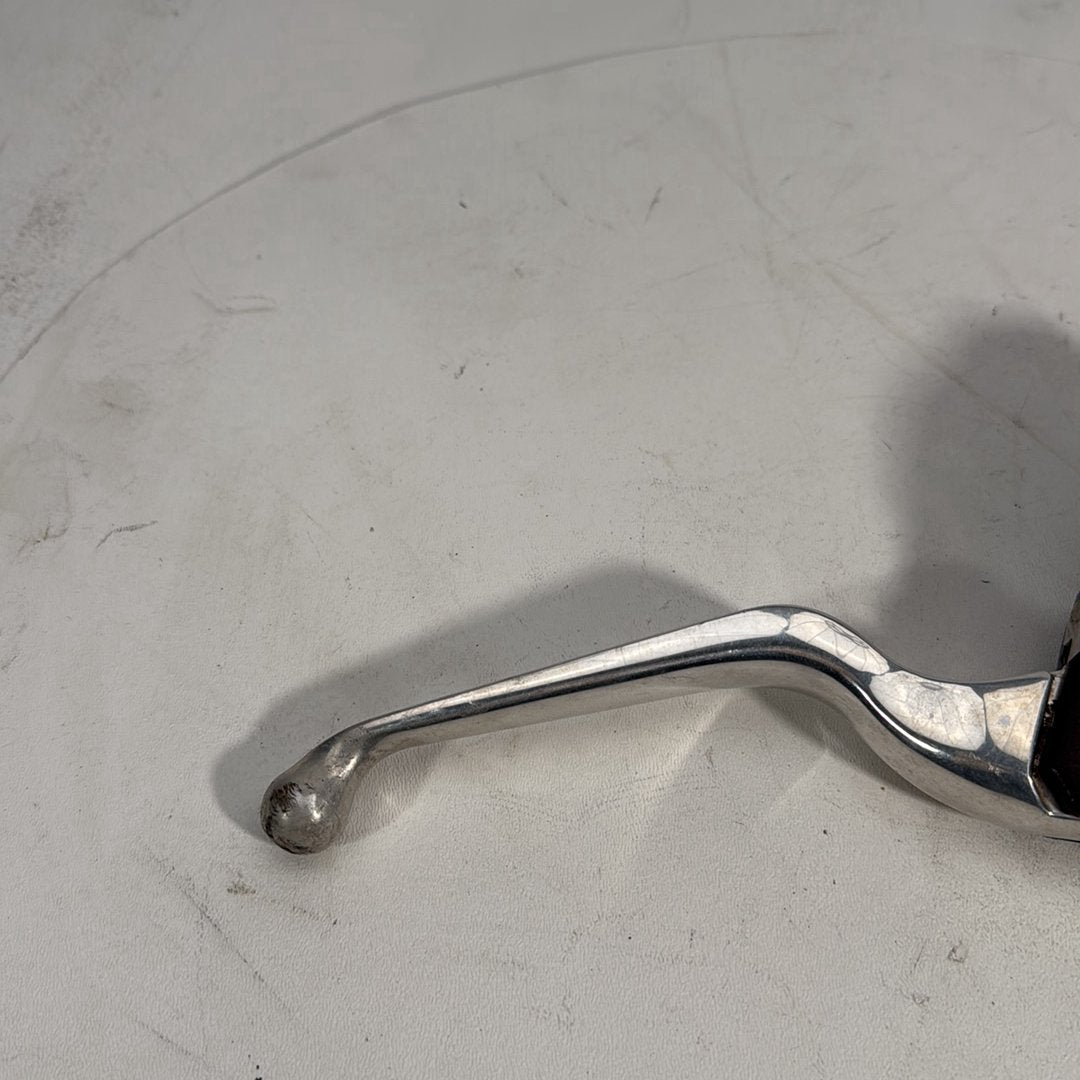 2017 - 2026 Harley-Davidson Softail Heritage Classic 114 Front Right Brake Lever Master Cylinder 41700233