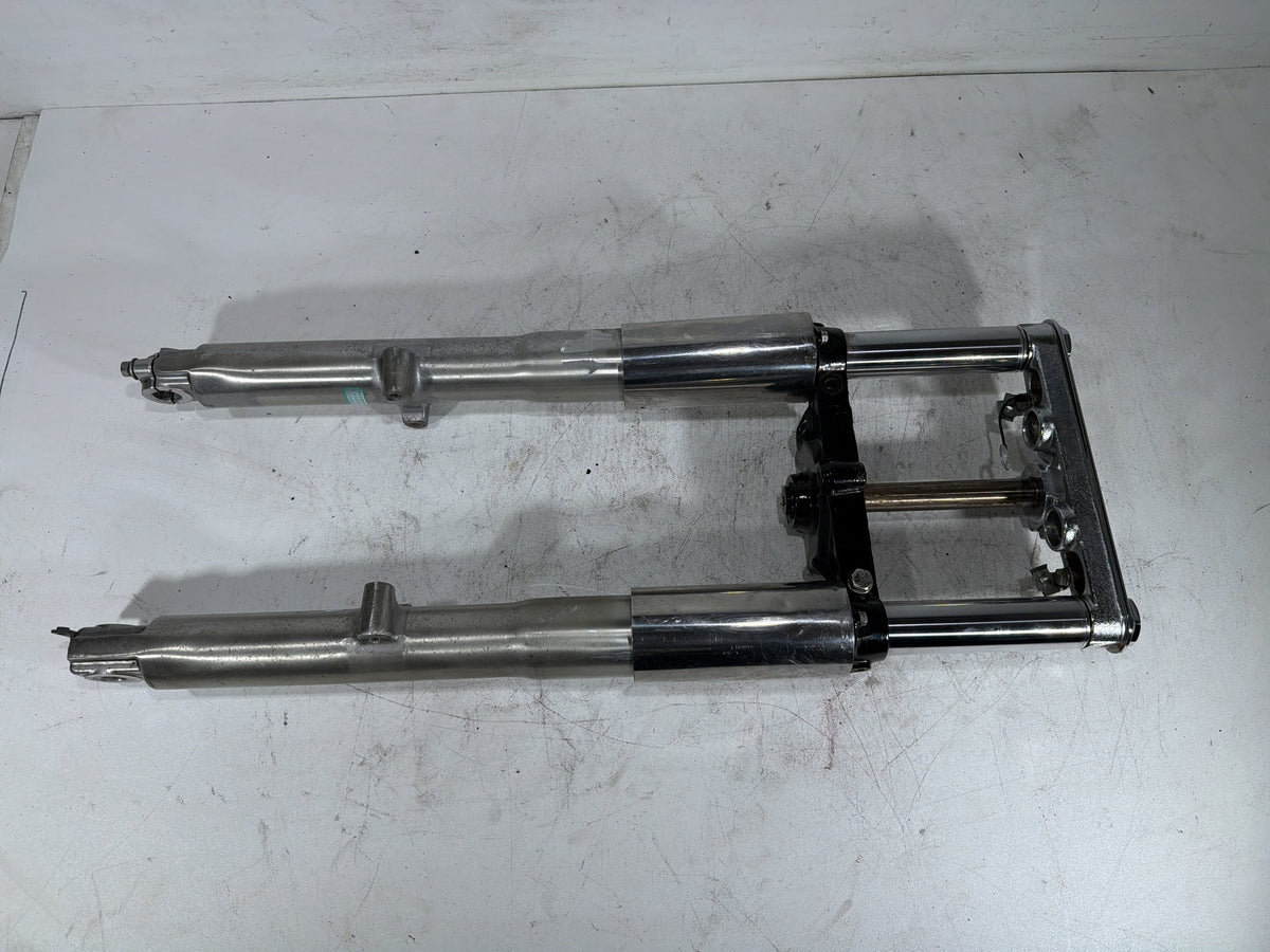 2001 Harley Fat Boy Softail OEM Front Triple Tree Set & LH RH Fork Legs Sliders