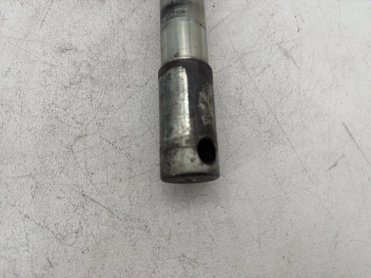 2002 Harley Electra Glide Touring FLHT OEM Front Wheel Axle Bolt Shaft