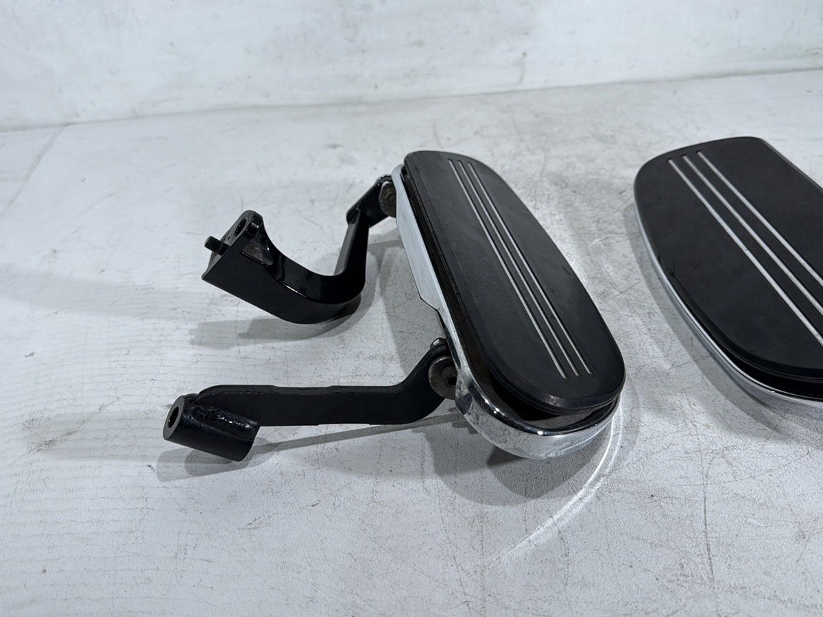 2011 Harley Road Glide Touring FLTRX OEM Left Right Driver Floorboard Foot Rest
