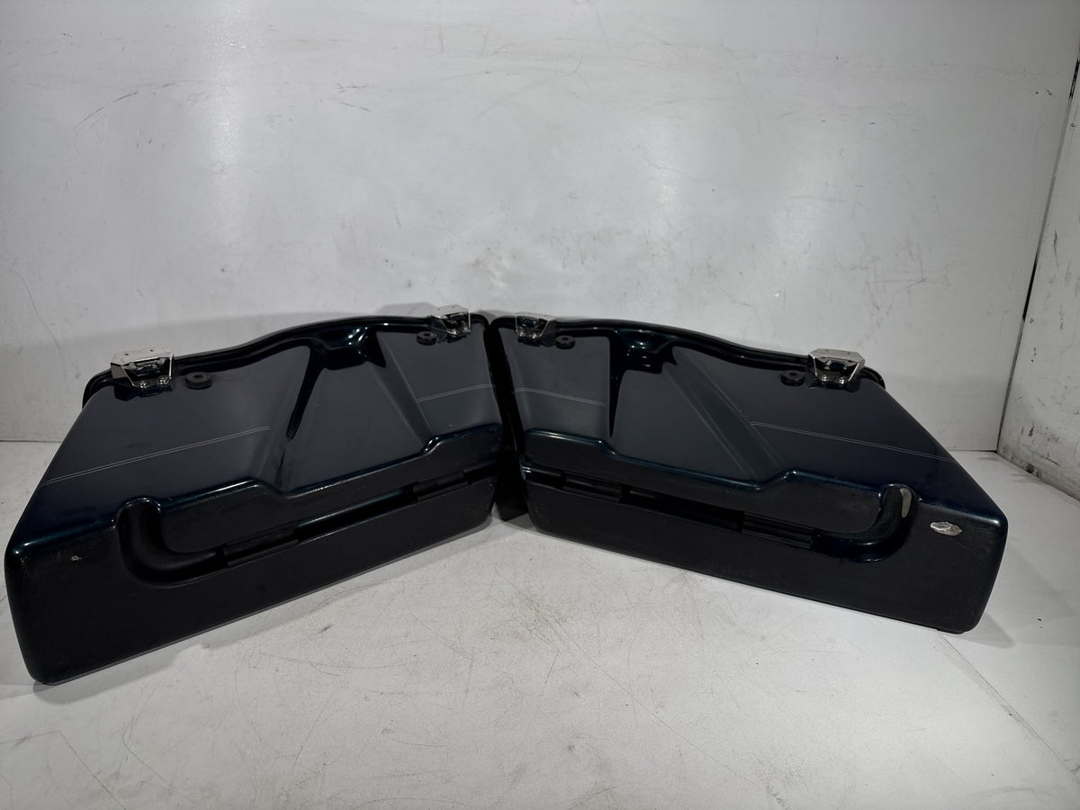 01 Harley Electra Glide Touring Classic OEM Left Right Saddlebags Luggage NOKey