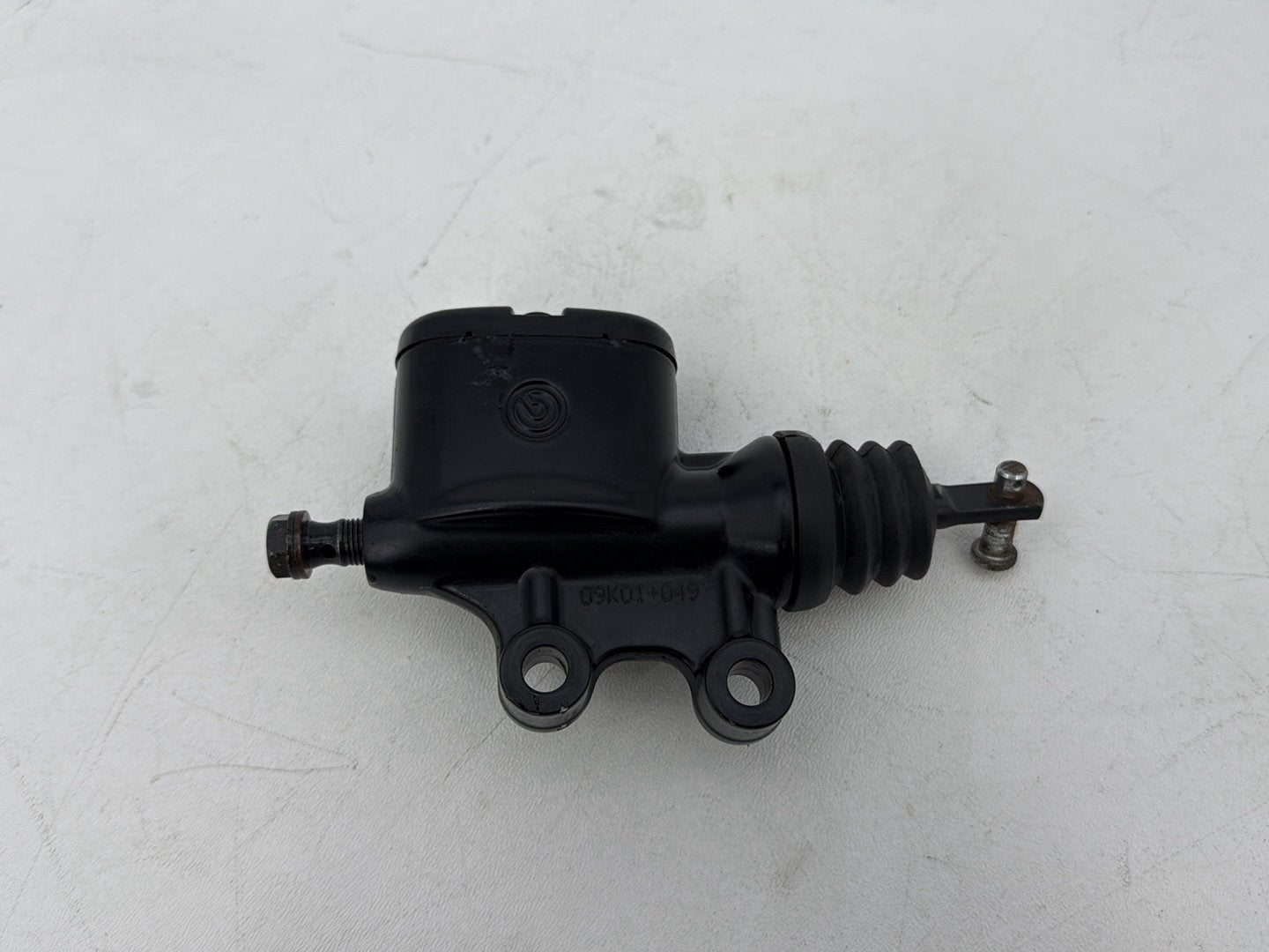 2007 - 2011 Harley-Davidson Touring Electra Glide Ultra Rear Brake Master Cylinder Reservoir 41763-08B