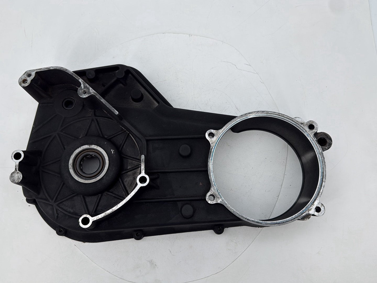 1999 - 2006 Harley-Davidson Touring Electra Glide Ultra Inner Primary Clutch Cover 60677-01C
