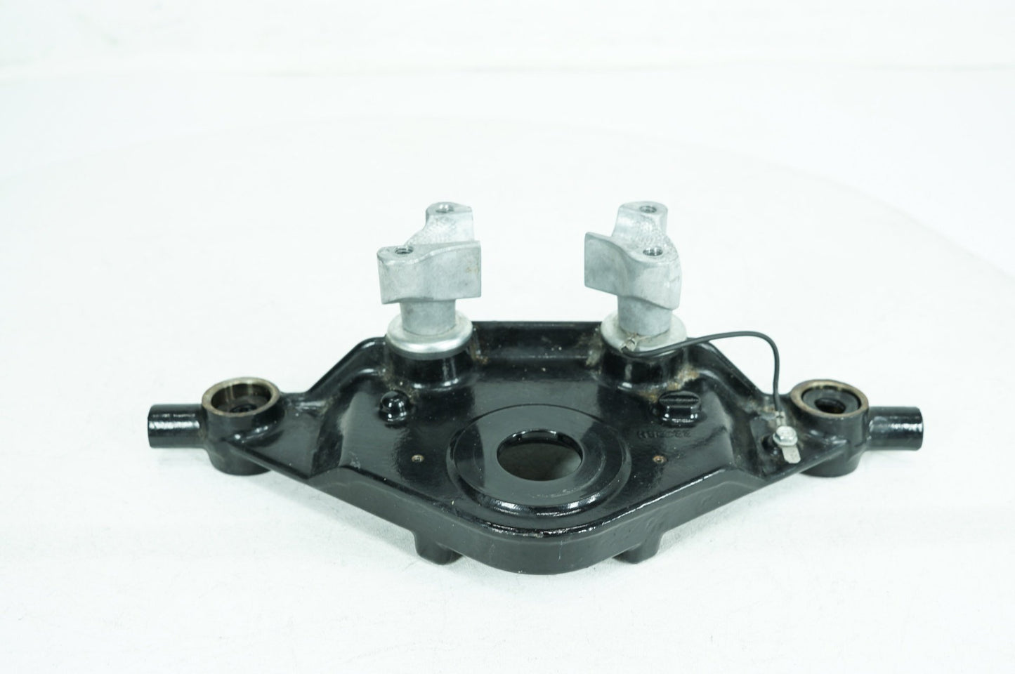 2008 - 2016 Harley-Davidson Touring Street Glide Front Fork Upper Triple Tree Clamps 45435-10