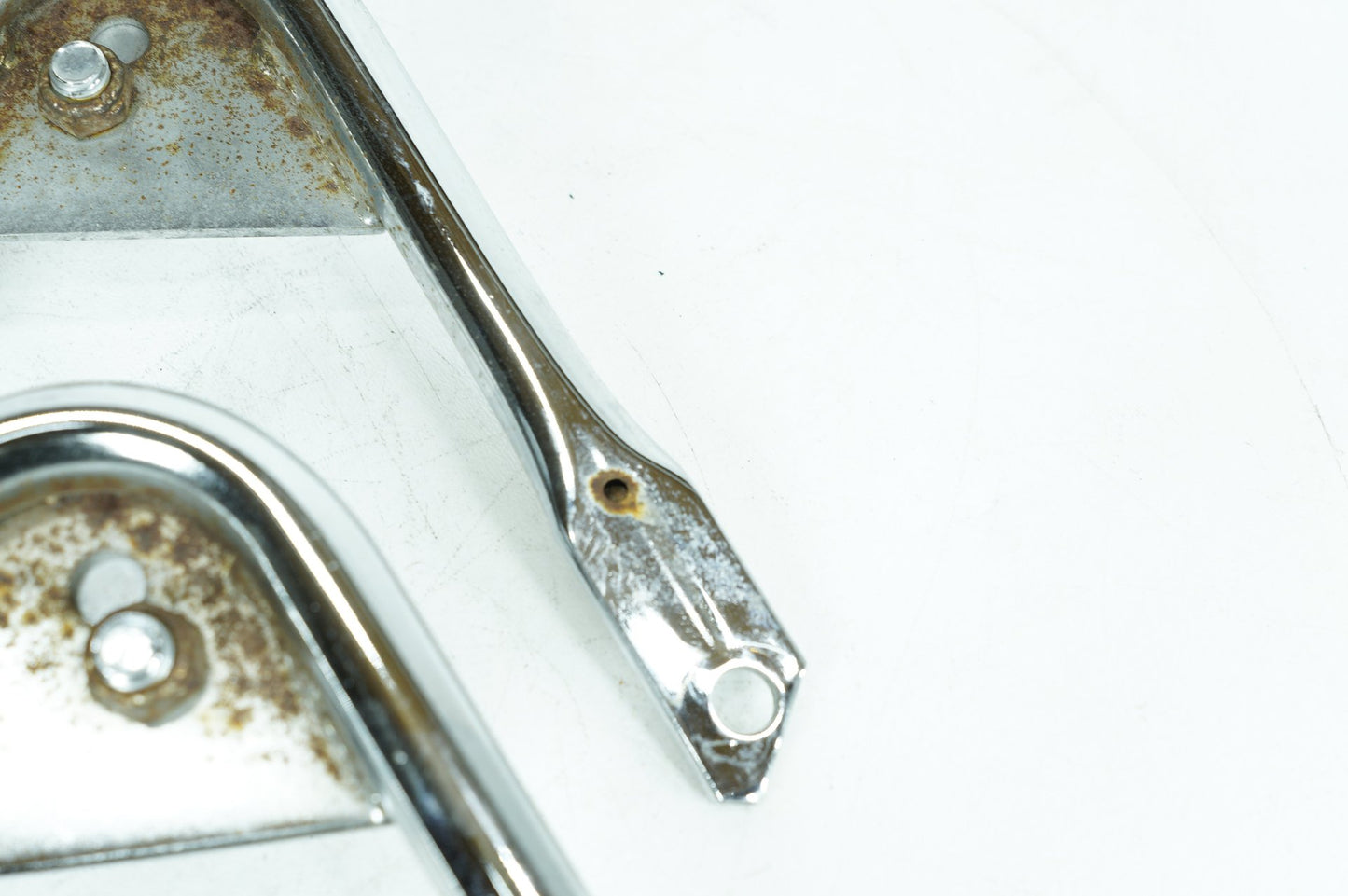 1999 - 2006 Harley-Davidson Touring Electra Glide Classic Detachable Tour Pak Luggage Box Bracket 53804-06