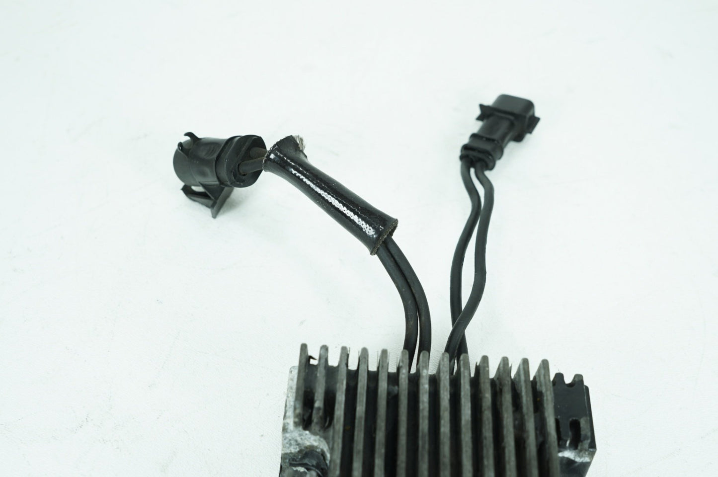 2004 - 2013 Harley-Davidson Sportster  Voltage Regulator Rectifier  74546-07