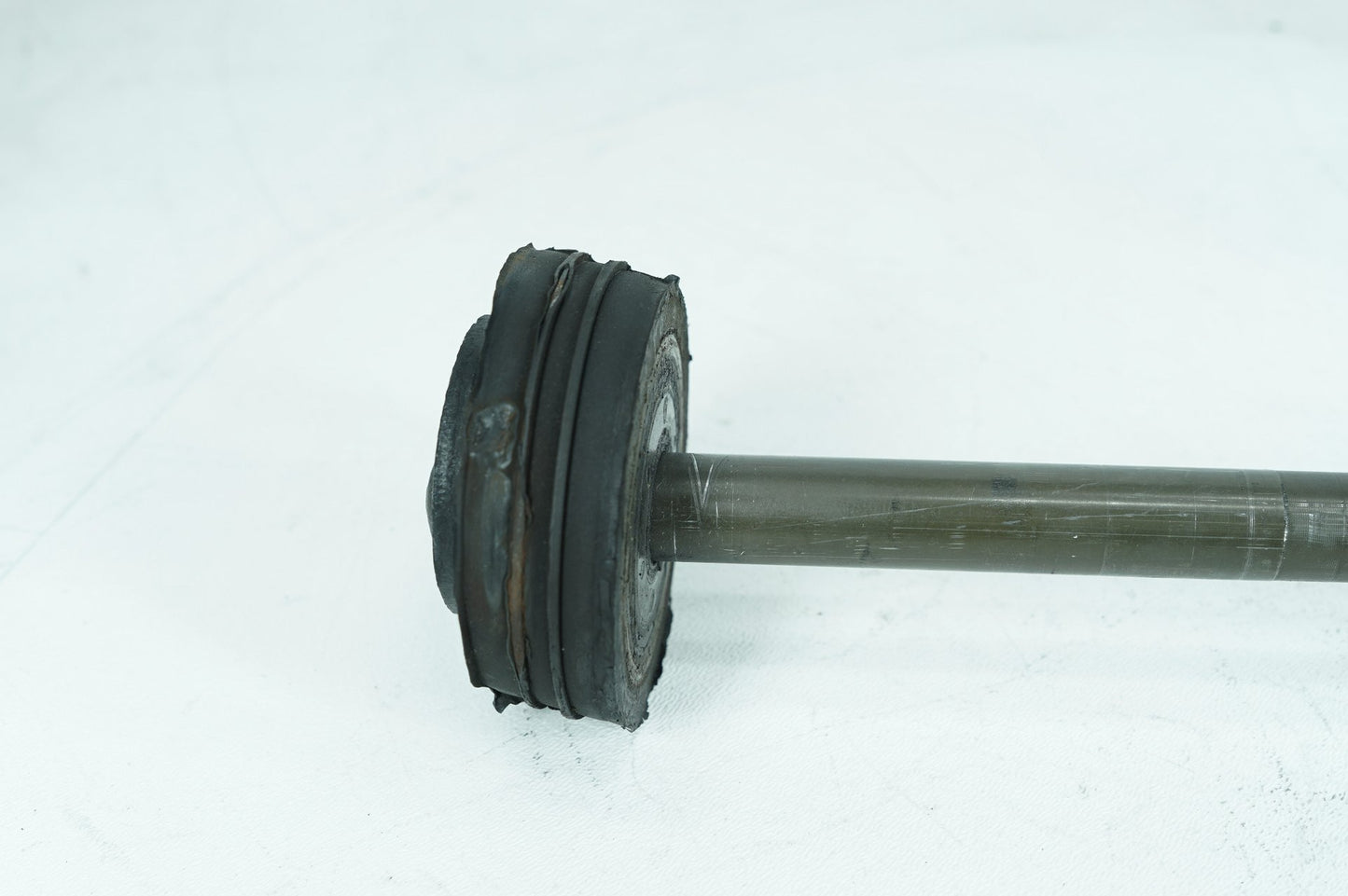 1999 - 2006 Harley-Davidson Touring Electra Glide Classic Rear Fork Swingarm Pivot Bolt Shaft 47492-89A