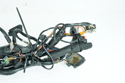 2007 - 2011 Harley-Davidson Touring Electra Ultra Front Sub Wiring Harness Loom Interconnect 70232-08