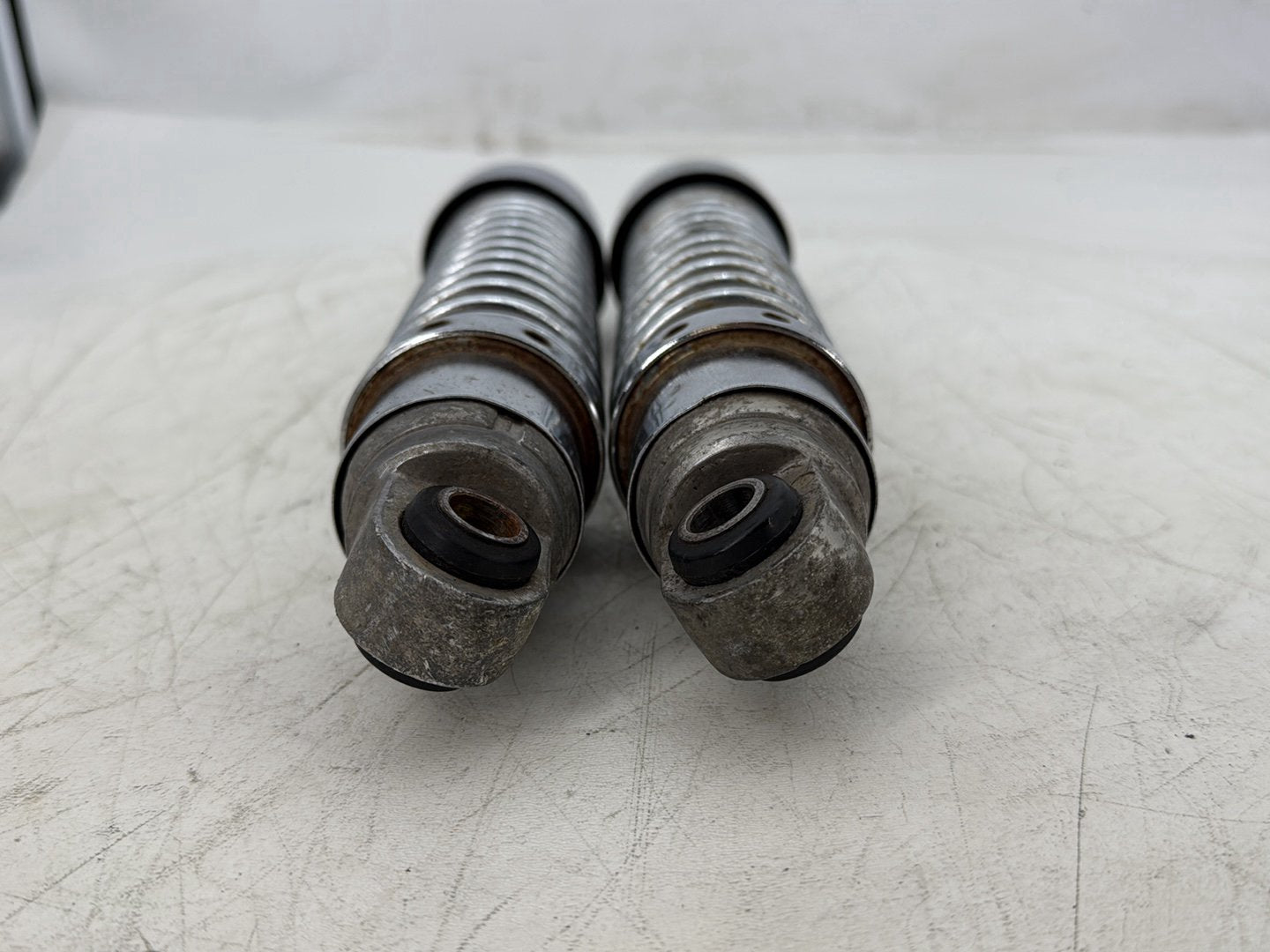 2008 Harley Sportster XL883L 883 Low OEM Rear Left Right Shock Absorbers 13.5"