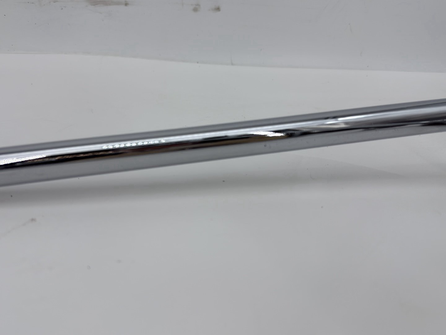 2007 - 2011 Harley-Davidson Touring Street Glide Rear Left Right Saddlebag Guard Rails Bar 	49206-09