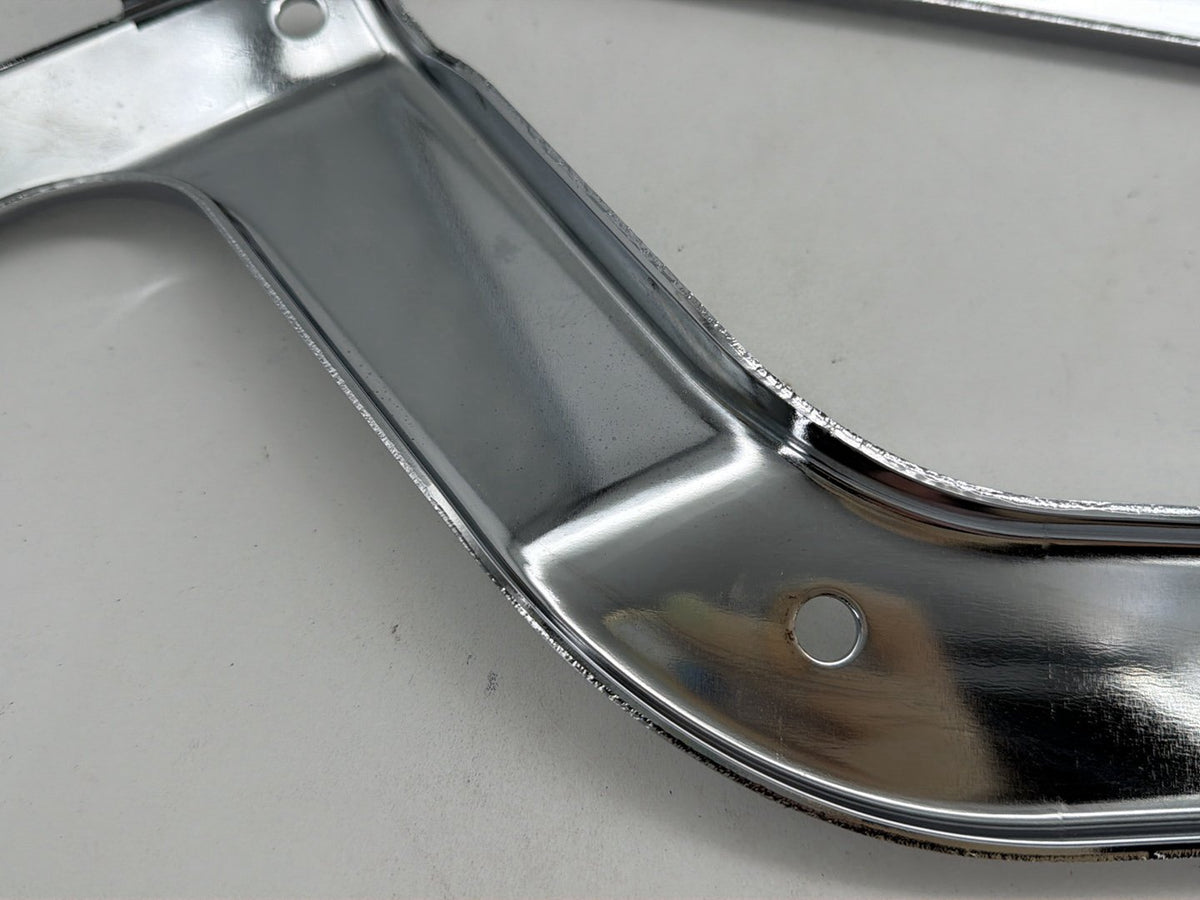 2015 Harley Softail Deluxe FLSTN OEM Rear Left Right Fender Struts Bracket
