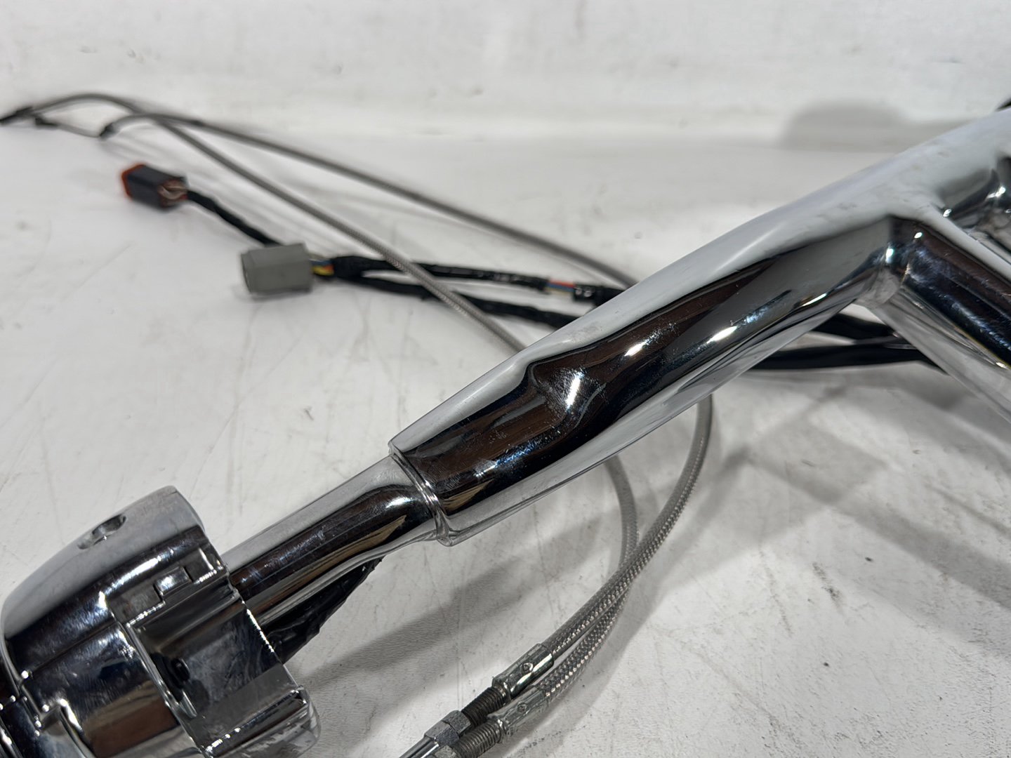 2003 Harley Dyna Wide Glide FXDWG OEM Handlebars Left Right Switches Controls