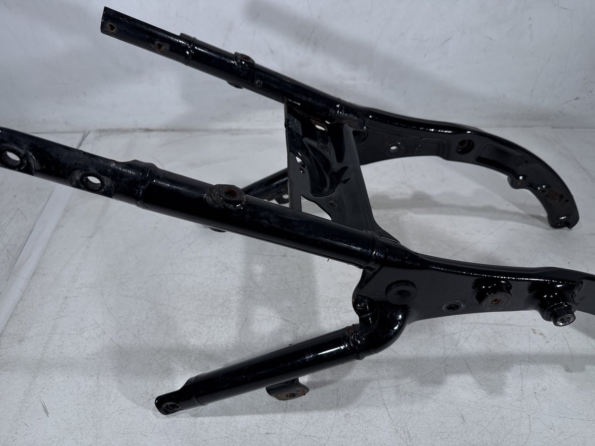 13 Harley Street Glide Touring FLHX OEM Rear Back Sub Frame Rail Bar 48079-09BHP