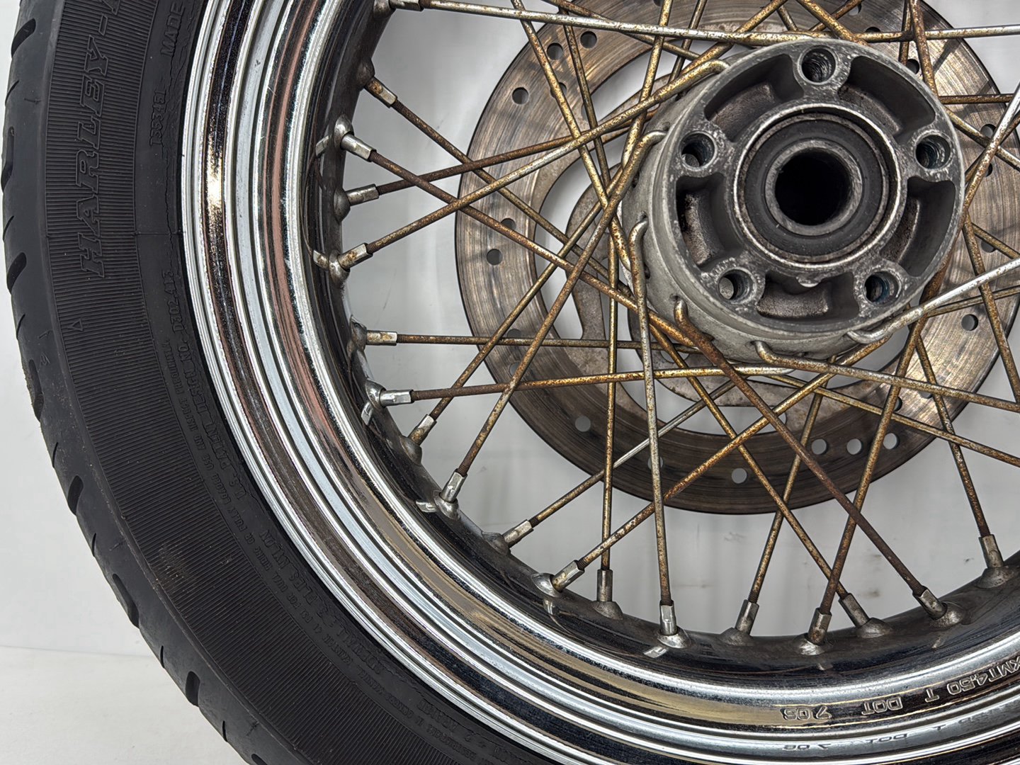 2007 - 2012 Harley-Davidson Dyna Super Glide Rear Wheel Rim Tire Spoked 40979-08