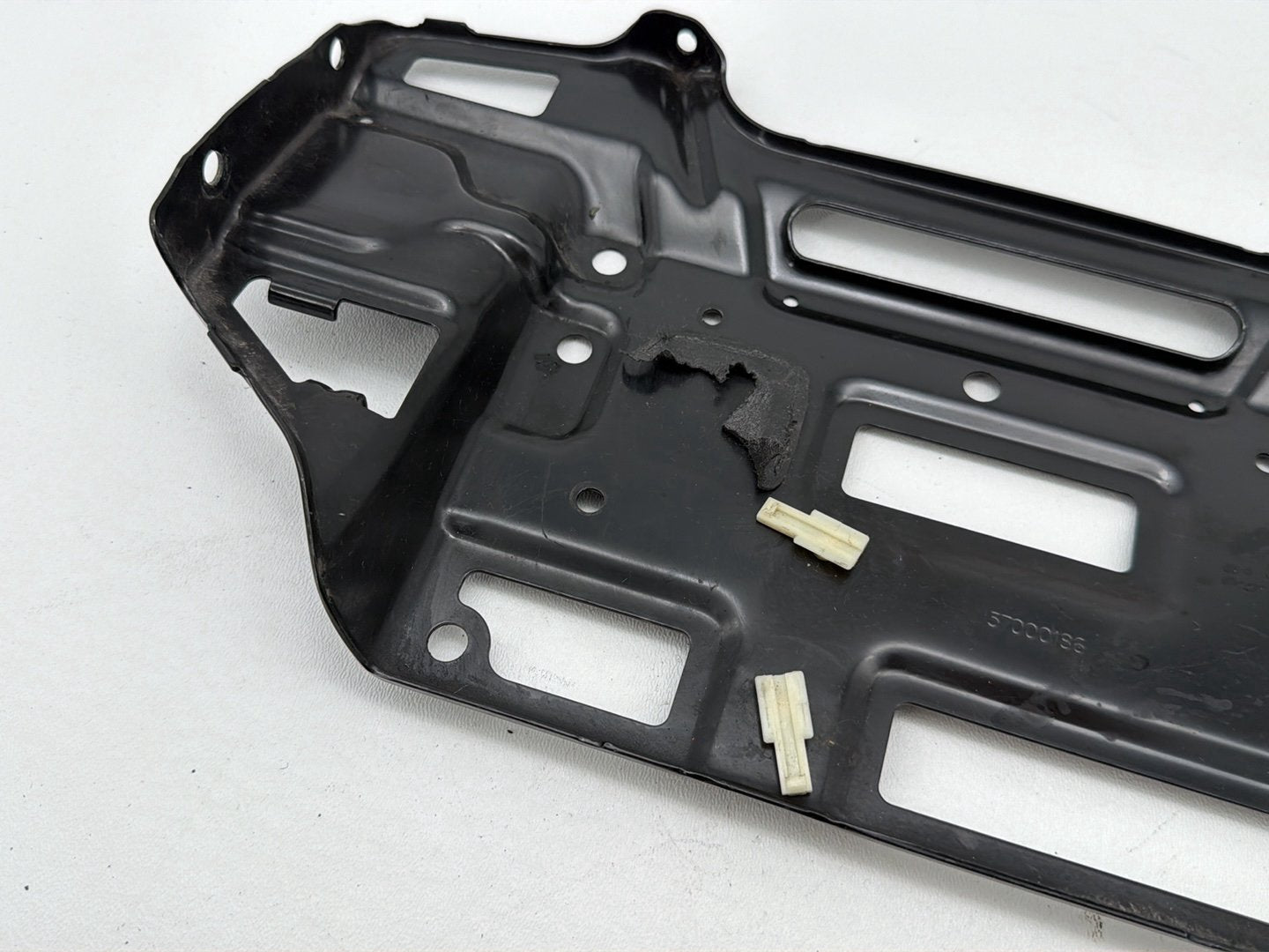 2014 Harley Electra Glide Touring Ultra OEM Inner Fairing Mount Support Bracket