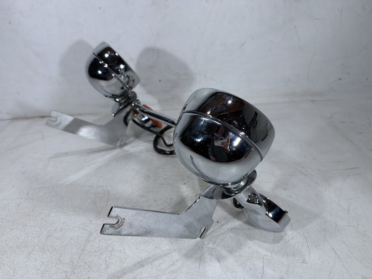 97 Harley Road King Touring FLHR OEM Front Turn Signal Indicators Aux Light Bar