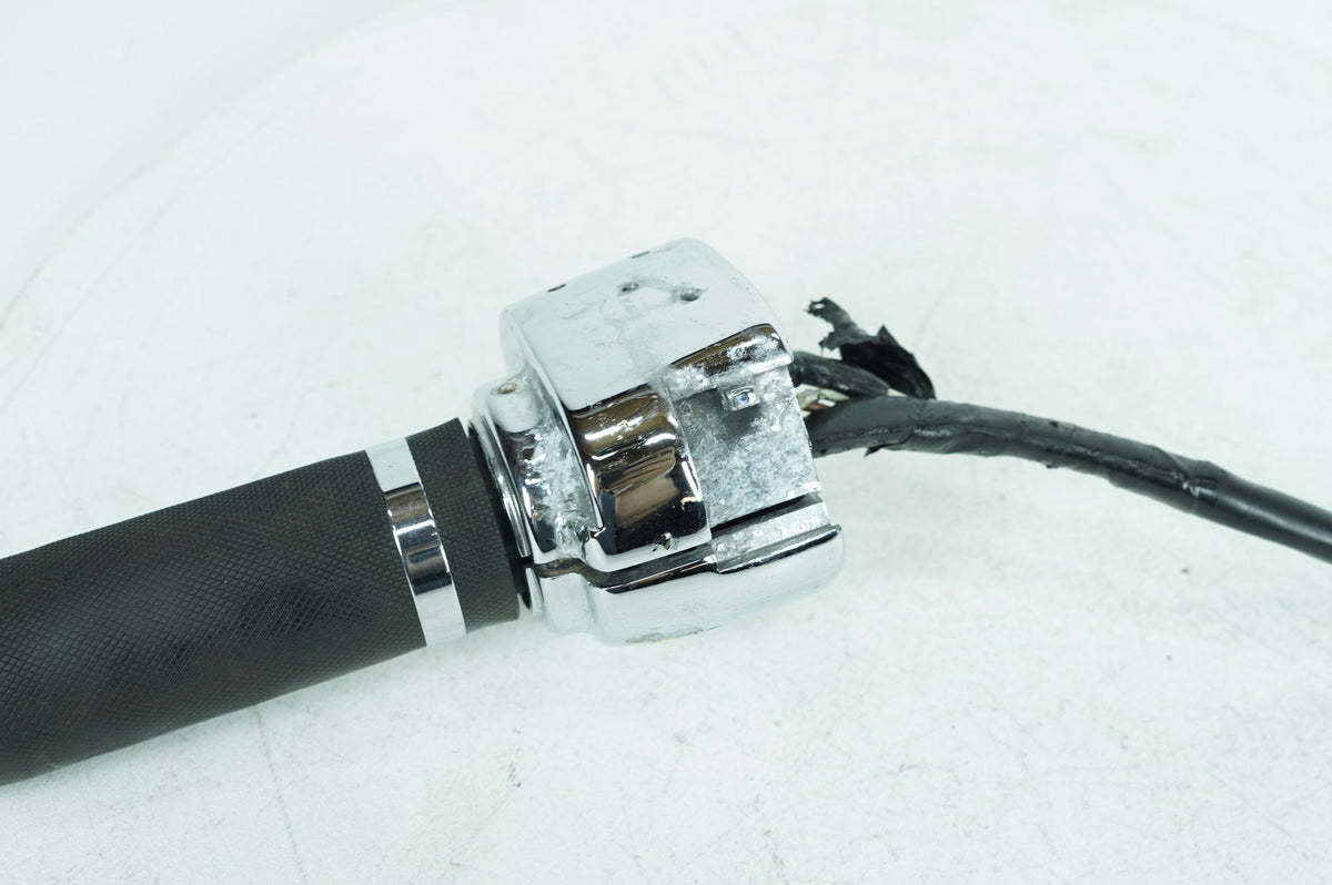 01 Harley Softail FXSTDI Deuce OEM Left Turn Signal Headlight Switches Controls