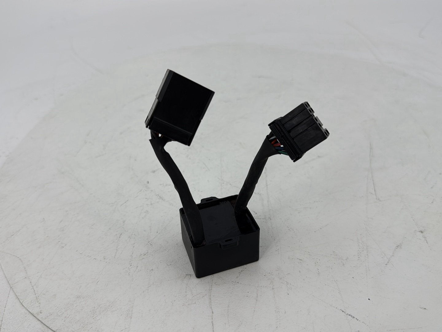 1999 - 2006 Harley-Davidson Touring CVO Screamin Eagle Road King Tail Turn Signal Light Converter Module  68278-07