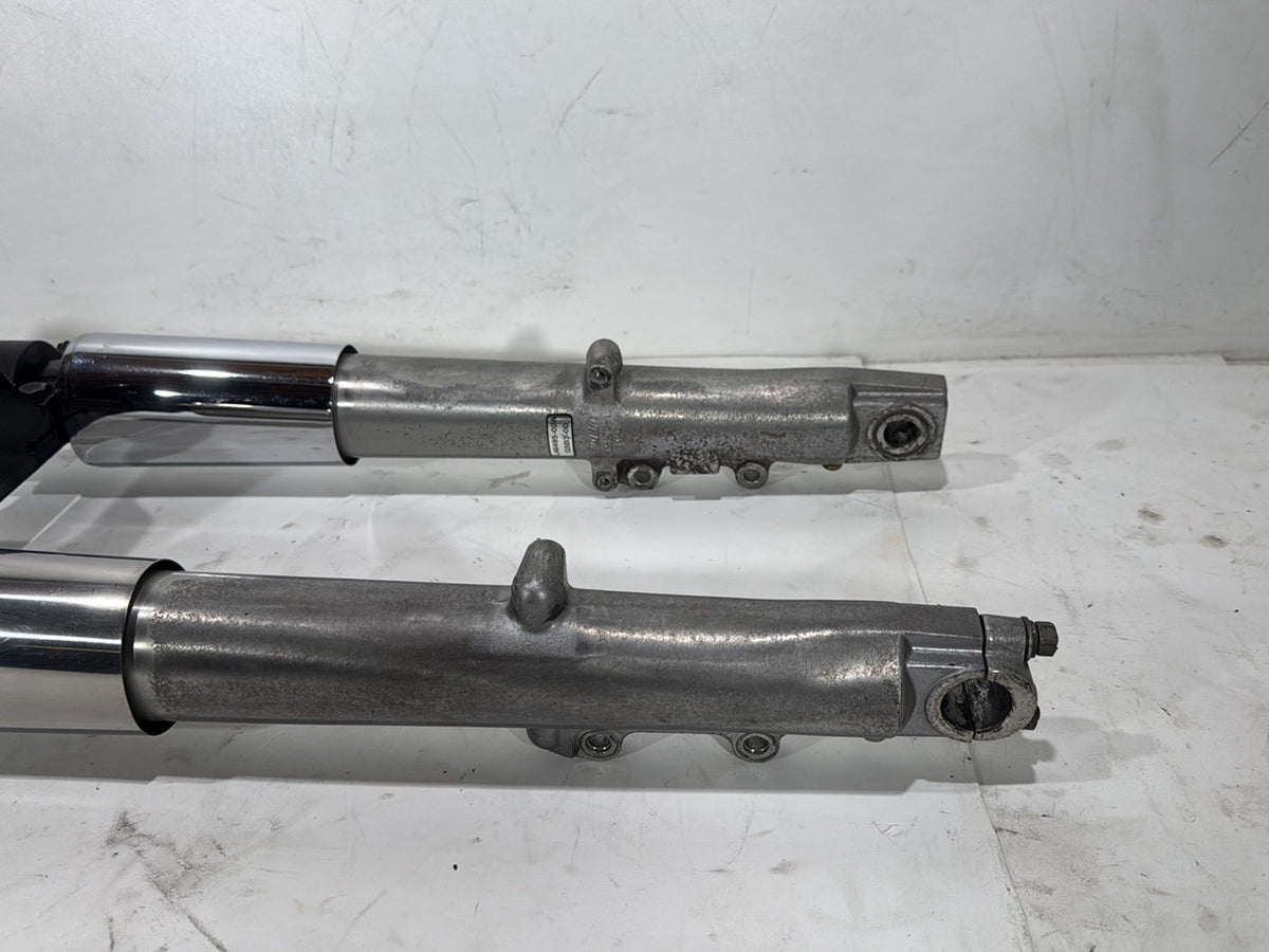 05 Harley Electra Touring Ultra Front Triple Tree Set & LH RH Fork Legs Sliders