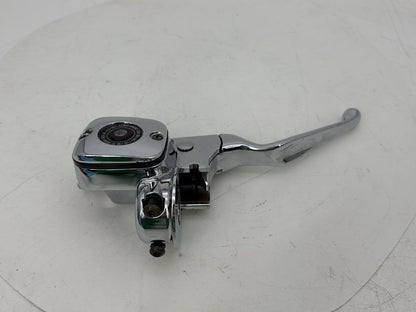 1999 - 2006 Harley-Davidson Touring CVO Screamin Eagle Road King Front Right Brake Lever Master Cylinder 45179-02A