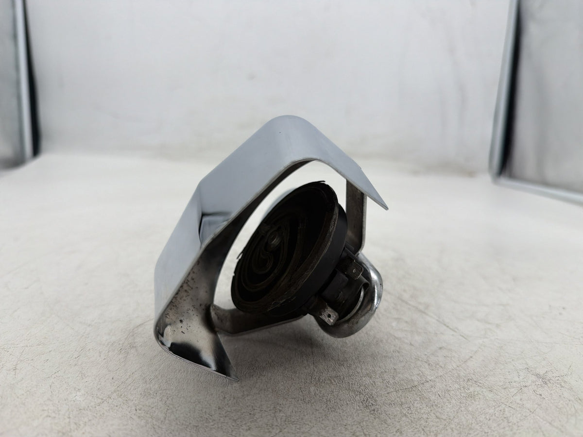 2012 Harley Electra Glide Touring Ultra OEM Horn Signal Klaxon Chrome Cover