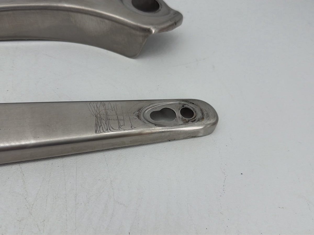 2007 Harley Dyna Street Bob FXDBI OEM Left Right Saddlebag Fender Struts Brackets