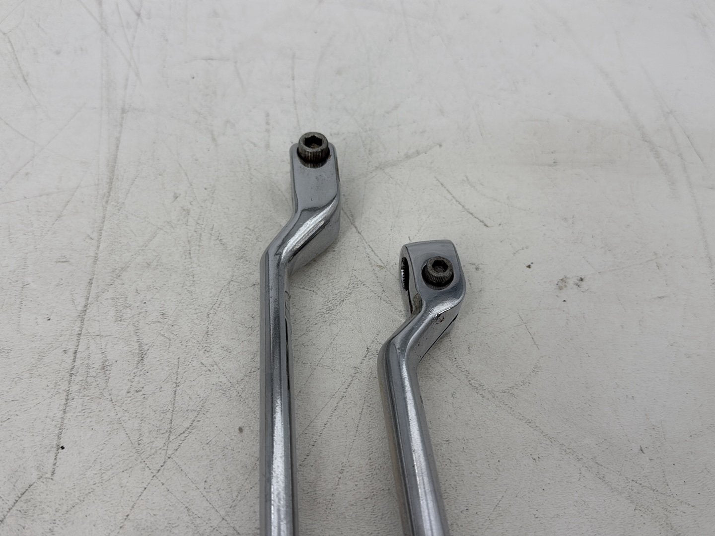 2005 Harley Heritage Softail Classic FLSTCI OEM Gear Shifter Lever Pedal Pedals