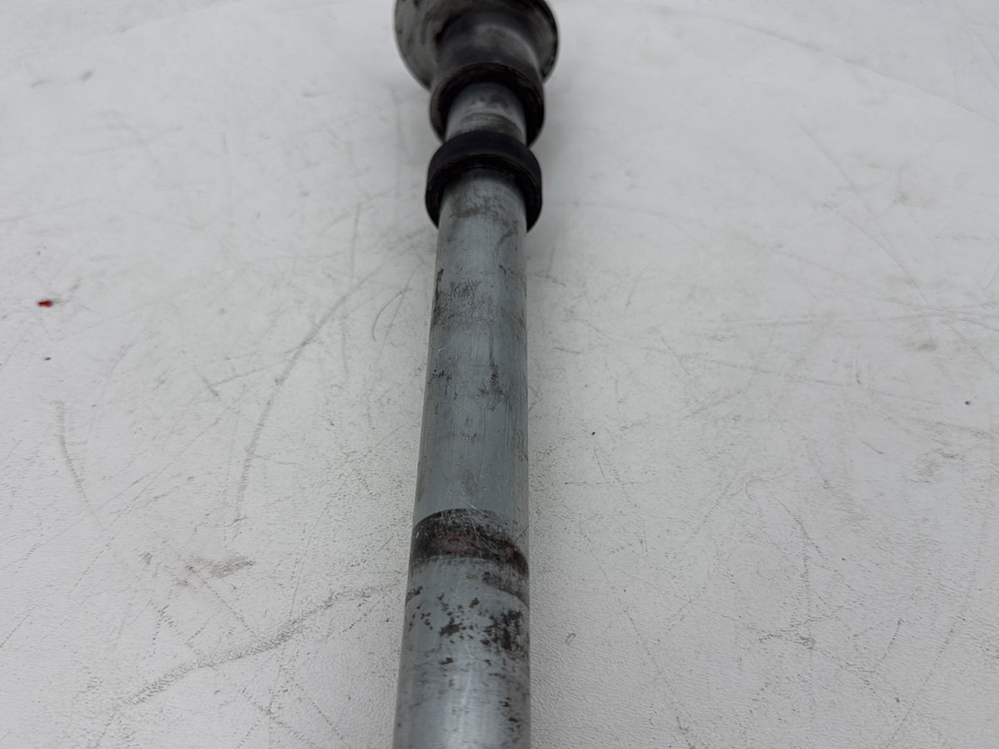 2007 - 2012 Harley-Davidson Touring Electra Glide Ultra Rear Wheel Axle Bolt Shaft