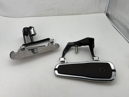 2008 Harley Softail Deluxe FLSTN OEM Left Right Driver Floorboard Foot Rest