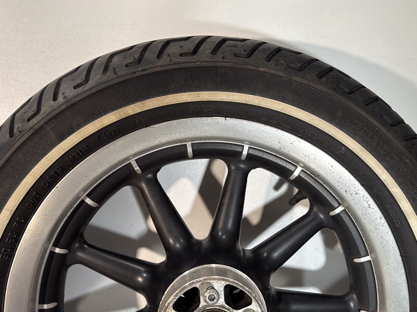 2007 - 2012 Harley-Davidson Touring Electra Glide Ultra Front & Rear Wheel Rim Tire 43402-00B