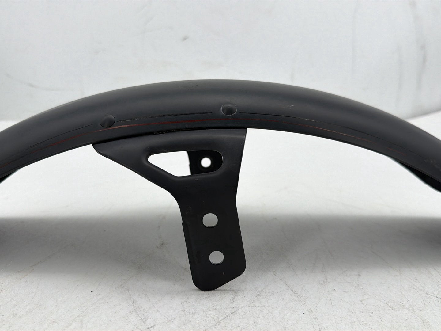 2009 Harley Dyna Street Bob FXDB OEM Front Wheel Fender Shell Panel